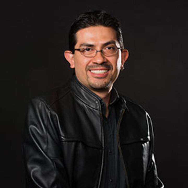 Dr. Rodrigo Franco headshot